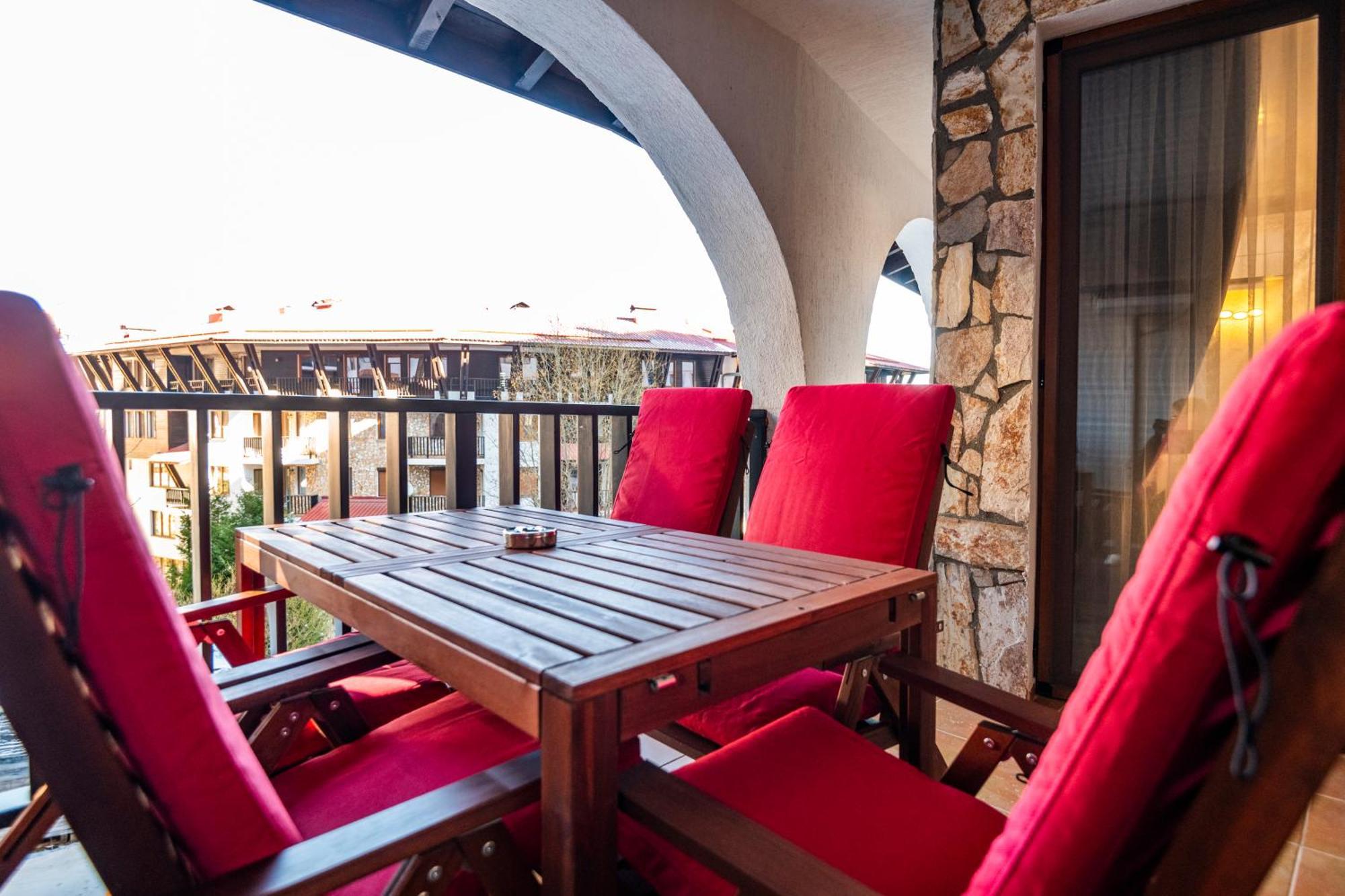 Luxe Apartment Grand Monastery In بامبوروفو المظهر الخارجي الصورة