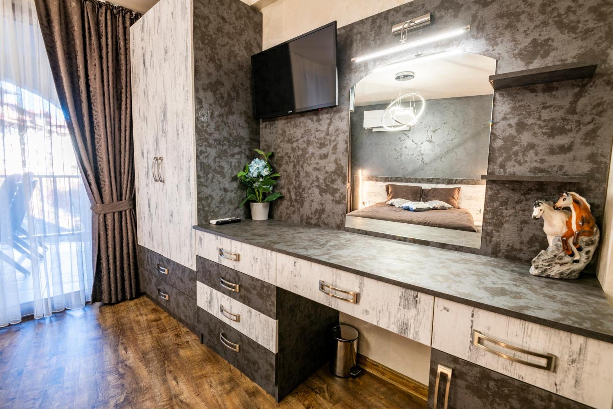 Luxe Apartment Grand Monastery In بامبوروفو المظهر الخارجي الصورة